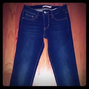 Levis 711 skinny jeans